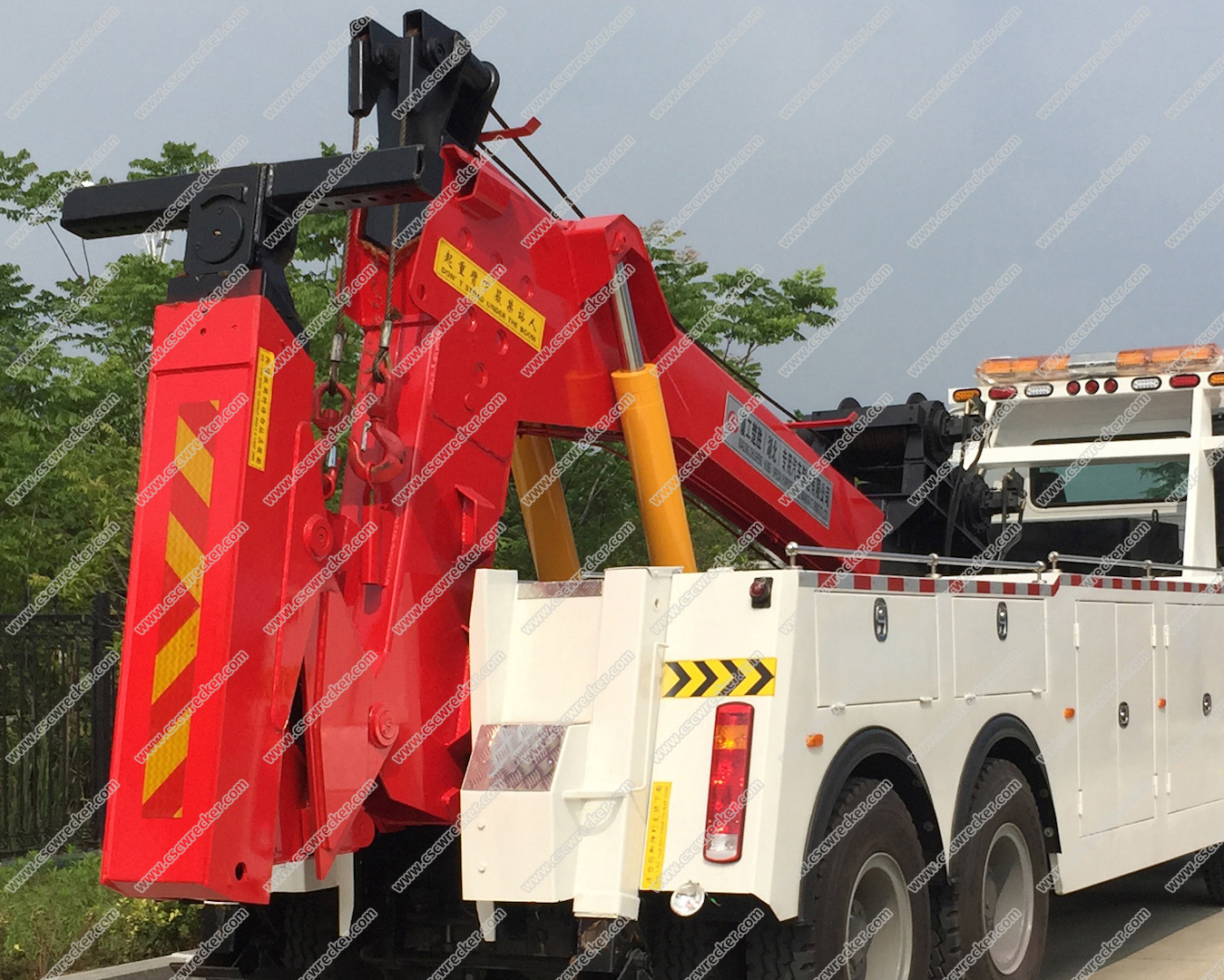 Auto Towing Truck Integrated Boom Auto Towing Truck Integrated Boom